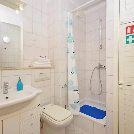 Apartamento In Your Pocket For 4 Person Split