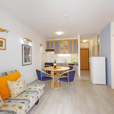 Apartament In Your Pocket For 4 Person Split