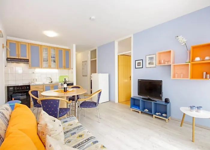 Apartment In Your Pocket For 4 Person Split