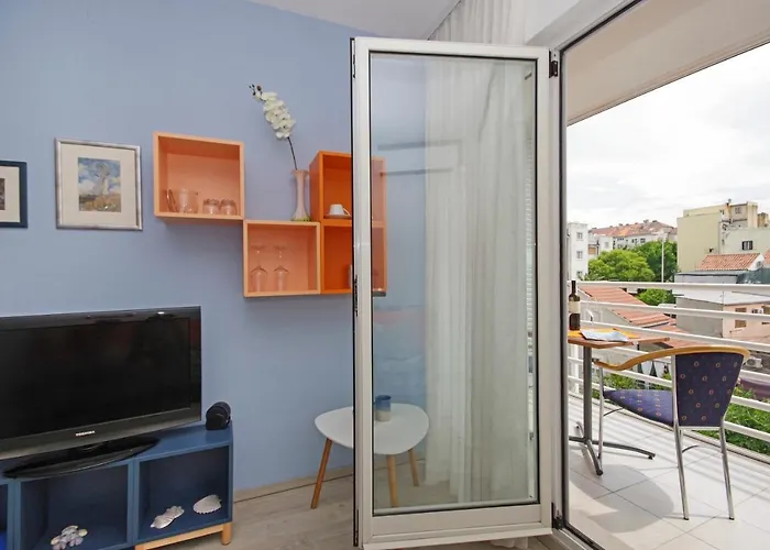Apartment In Your Pocket For 4 Person Split